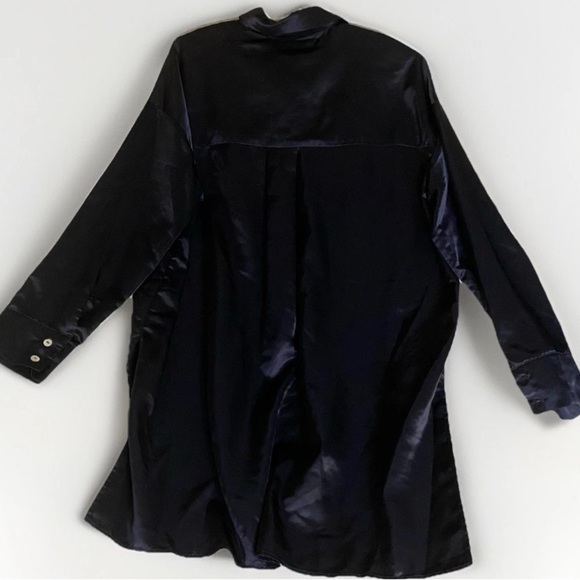 Icons By Simons Black Satin Shirt Mens M Long Sleeve Button Up Smooth Breezy - Picture 2 of 7